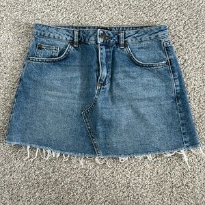 BDG jean skirt size M
